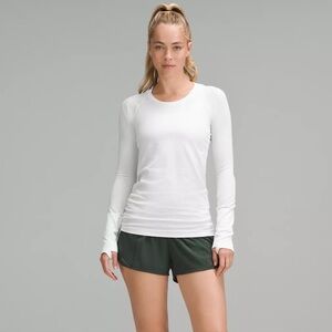 Lululemon Swiftly Tech Long-Sleeve Shirt 2.0
Hip Length - White
